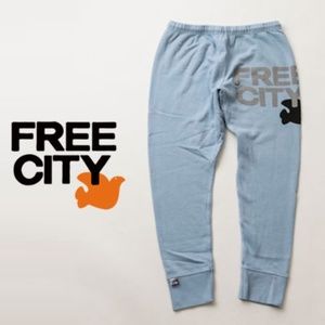 𝗳𝗿𝗲𝗲𝗰𝗶𝘁𝘆 3/4 Cropped Sweatpant